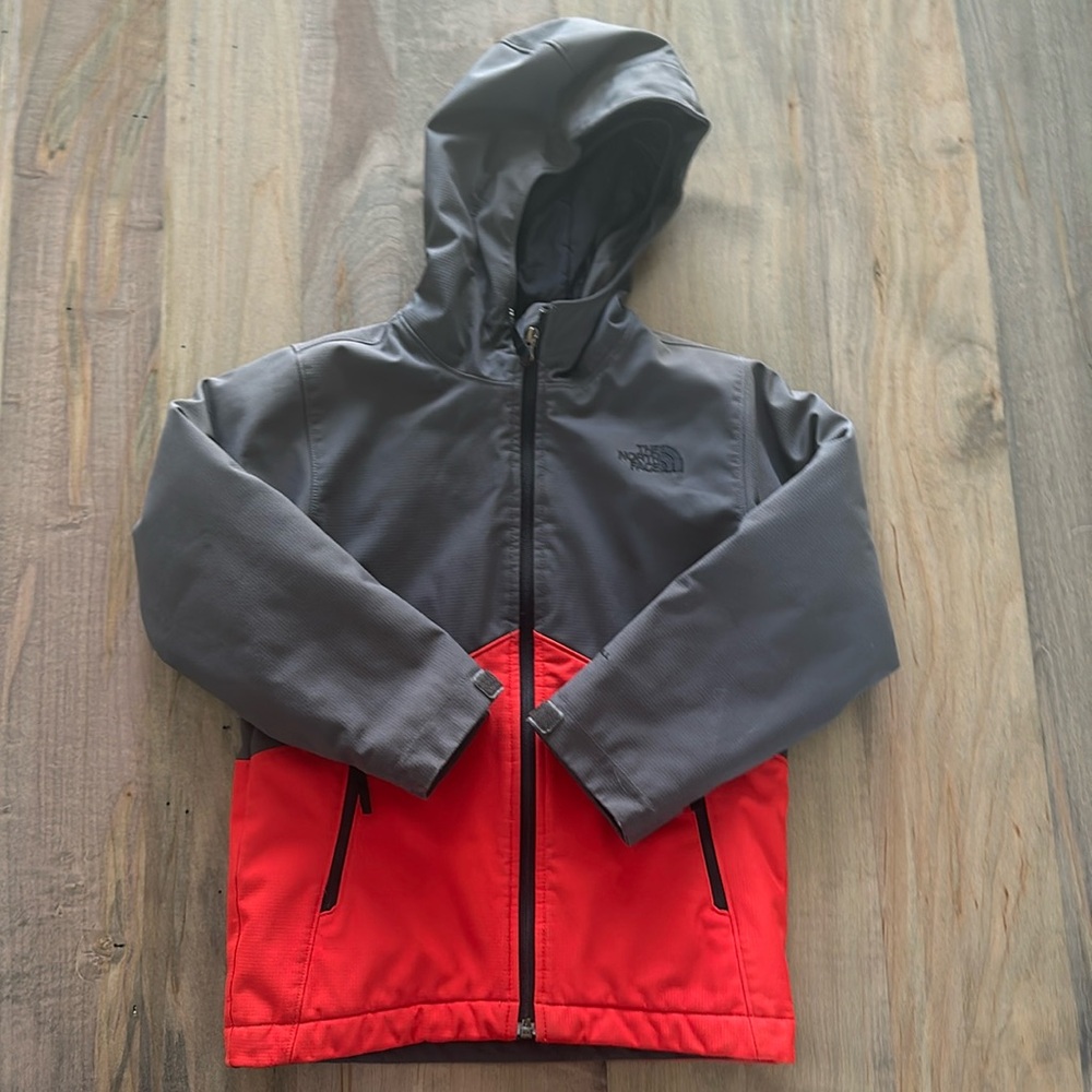 The NorthFace Boys Windwall Jacket